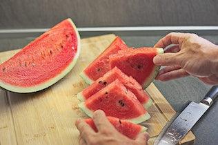 Shoxil Wtermelon Cutter Slicer Cut Watermelon Into Cubes Knife Melon Baller  for Kitchen Gadgets Useful Cool Tool