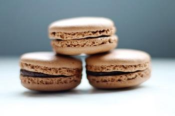 Macarons with cream of mascarpone