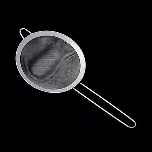 Mesh Stainless Steel Strainer With Long Handles - My Kitchen Gadgets