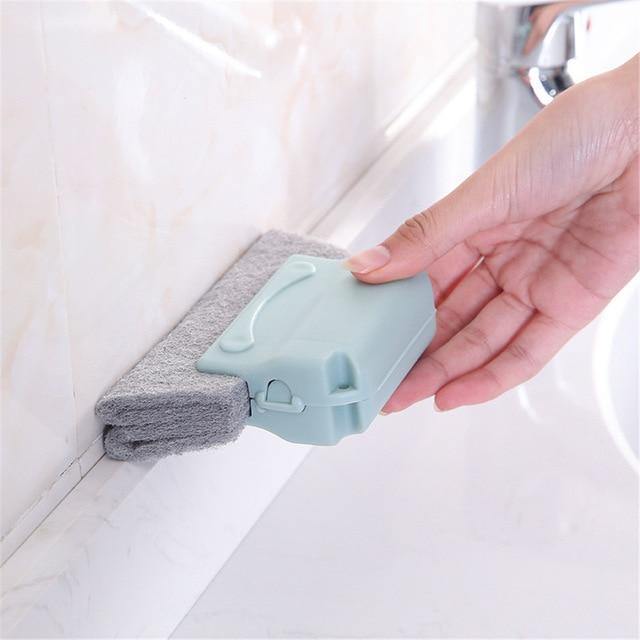 https://my-kitchengadgets.com/cdn/shop/products/crevice-cleaning-brush-3.jpg?v=1695980975